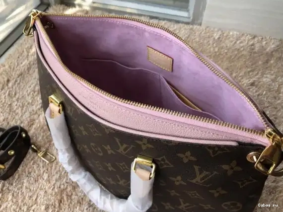 Vuitton PALLAS Louis 0519